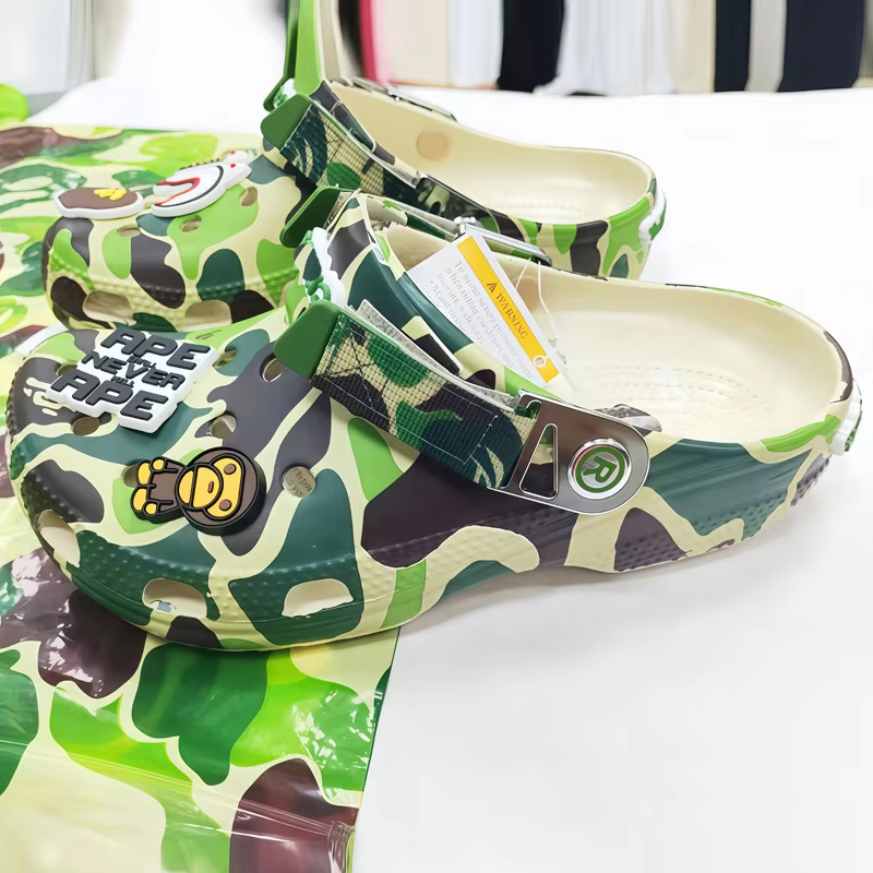 Cartoon Camouflage-Style Coupl - Men Shoes Japan review and price